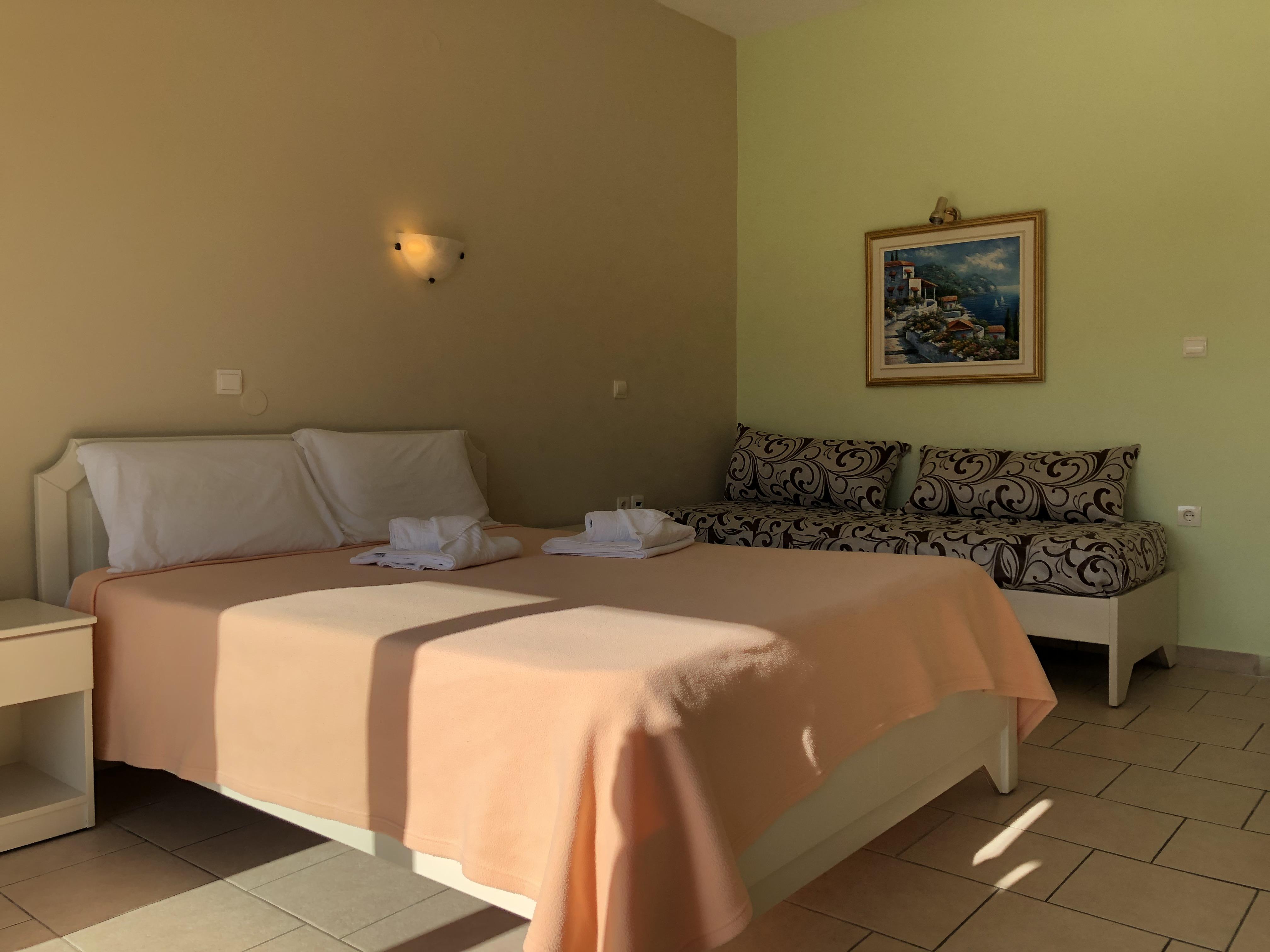Epis Hotel Agia Marina  Ngoại thất bức ảnh